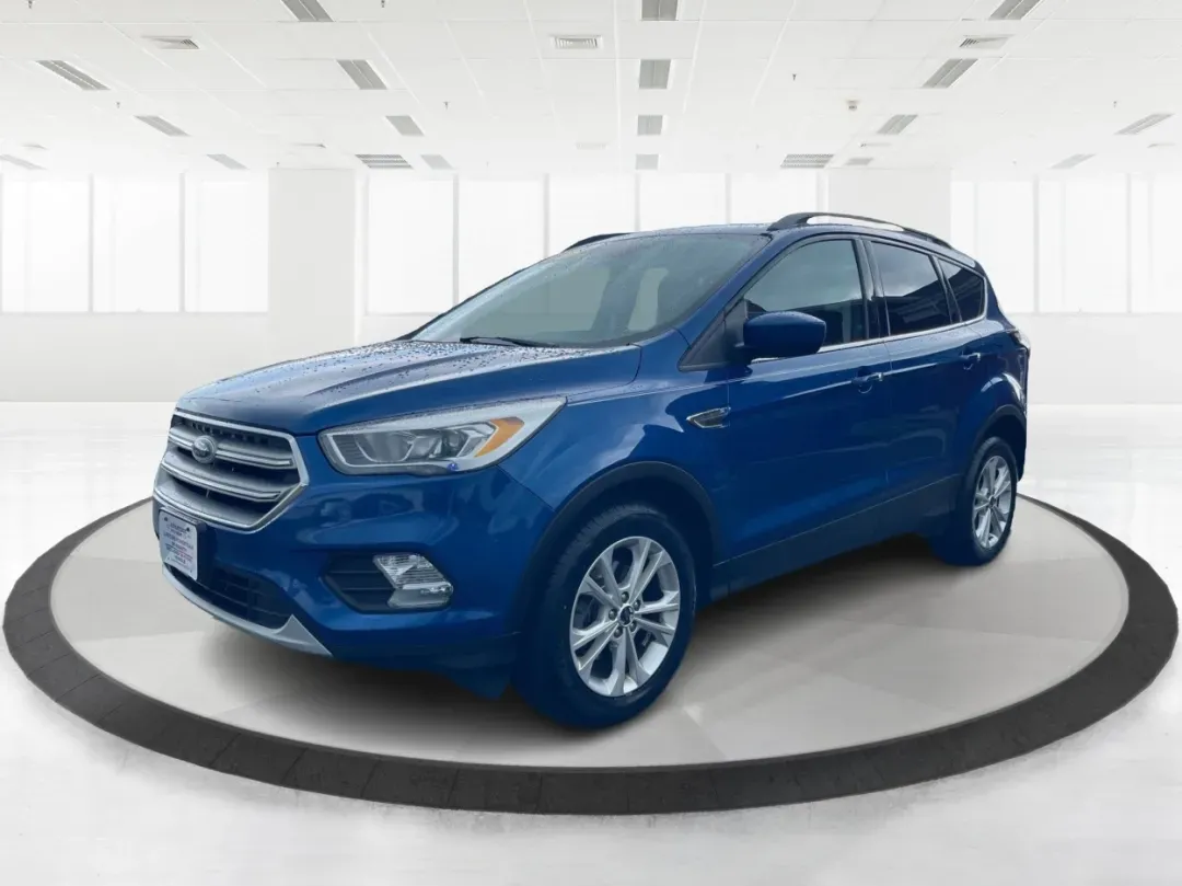 2017 Ford Escape SE (1FMCU0GD5HU) with an Other engine, located at 1184 Kauffman Ave, Fairborn, OH, 45324, (937) 908-9800, 39.807072, -84.030914 - **Adventure Awaits in This 2017 Ford Escape SE Perfect for Your Ohio Lifestyle!**<br /> <br /> Are you ready to embrace the open road? Whether you're commuting to work, taking the kids to soccer practice, or planning a weekend getaway to nearby attractions like the National Museum of the U.S. Air F - Photo#8