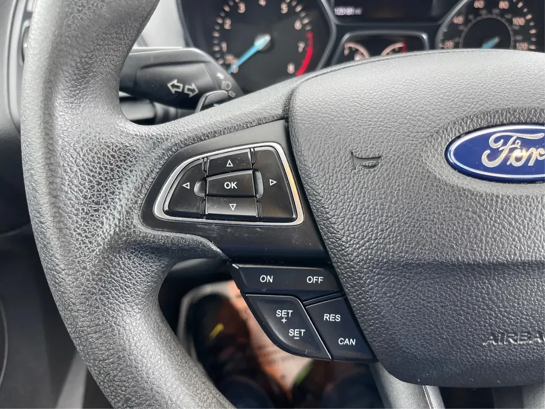 2017 Ford Escape SE (1FMCU0GD5HU) with an Other engine, located at 1184 Kauffman Ave, Fairborn, OH, 45324, (937) 908-9800, 39.807072, -84.030914 - **Adventure Awaits in This 2017 Ford Escape SE Perfect for Your Ohio Lifestyle!**<br /> <br /> Are you ready to embrace the open road? Whether you're commuting to work, taking the kids to soccer practice, or planning a weekend getaway to nearby attractions like the National Museum of the U.S. Air F - Photo#15