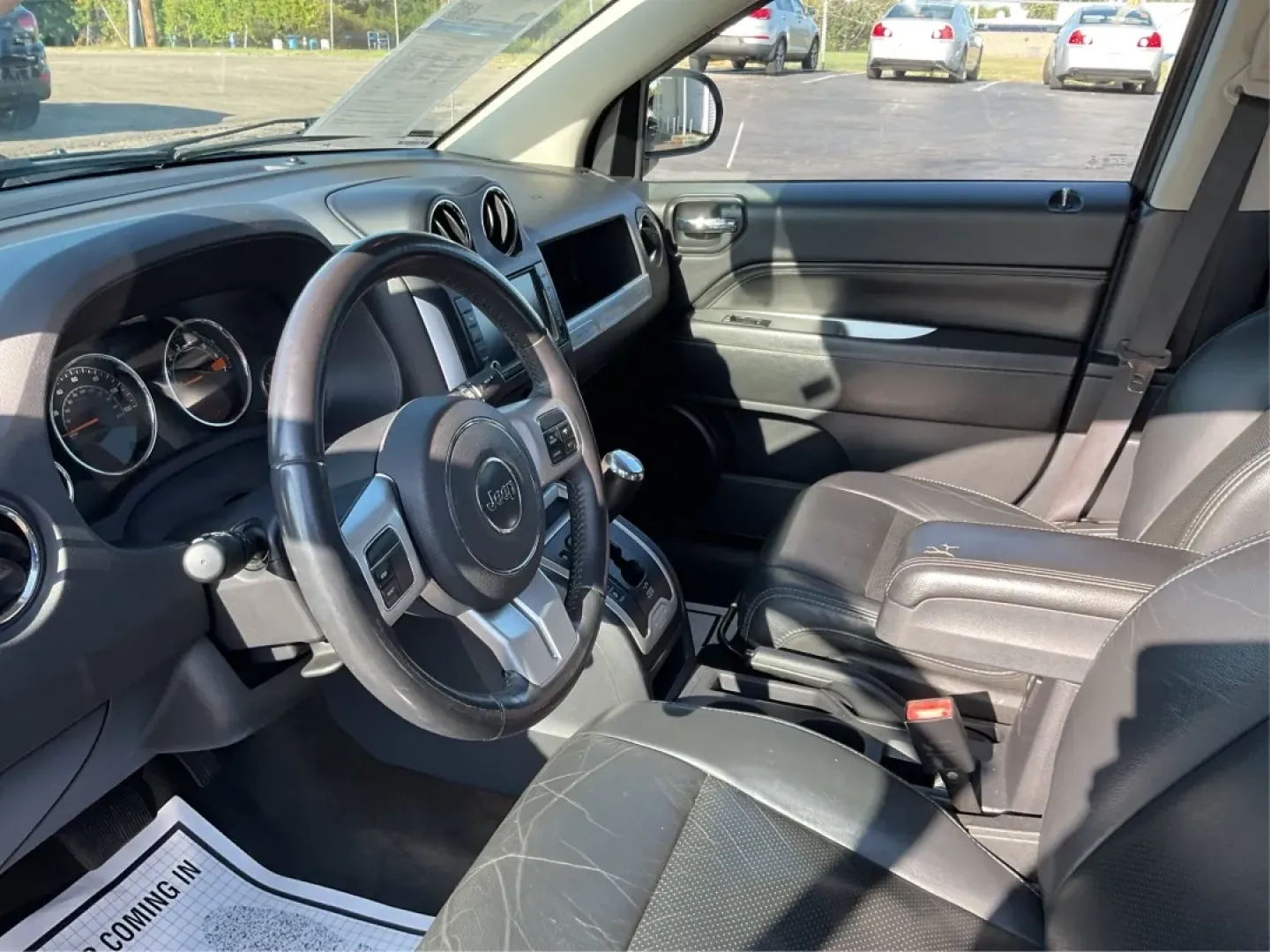 2016 Jeep Compass Latitude 4WD (1C4NJDEB7GD) with an 2.4L L4 DOHC 16V engine, 6-Speed Automatic transmission, located at 401 Woodman Dr, Riverside, OH, 45431, (937) 908-9800, 39.760899, -84.123421 - **Discover Adventure with the 2016 Jeep Compass Latitude 4WD at Advantage Car and Credit!**<br /> <br /> Are you ready to embrace your next adventure? Whether you're planning a weekend getaway, commuting to work, or navigating your family through busy city streets, the 2016 Jeep Compass Latitude 4WD - Photo#9