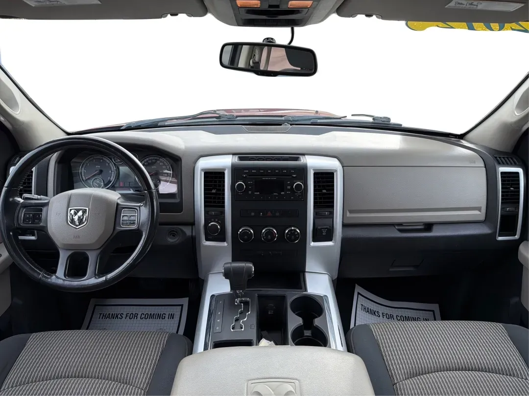 2012 Ram 1500 SLT (1C6RD7GT9CS) with an HEMI 5.7L V-8 variable valve control engine, located at 1230 East Main St, Xenia, OH, 45385, (937) 908-9800, 39.688026, -83.910172 - 2012 Ram 1500 SLT - Photo#20