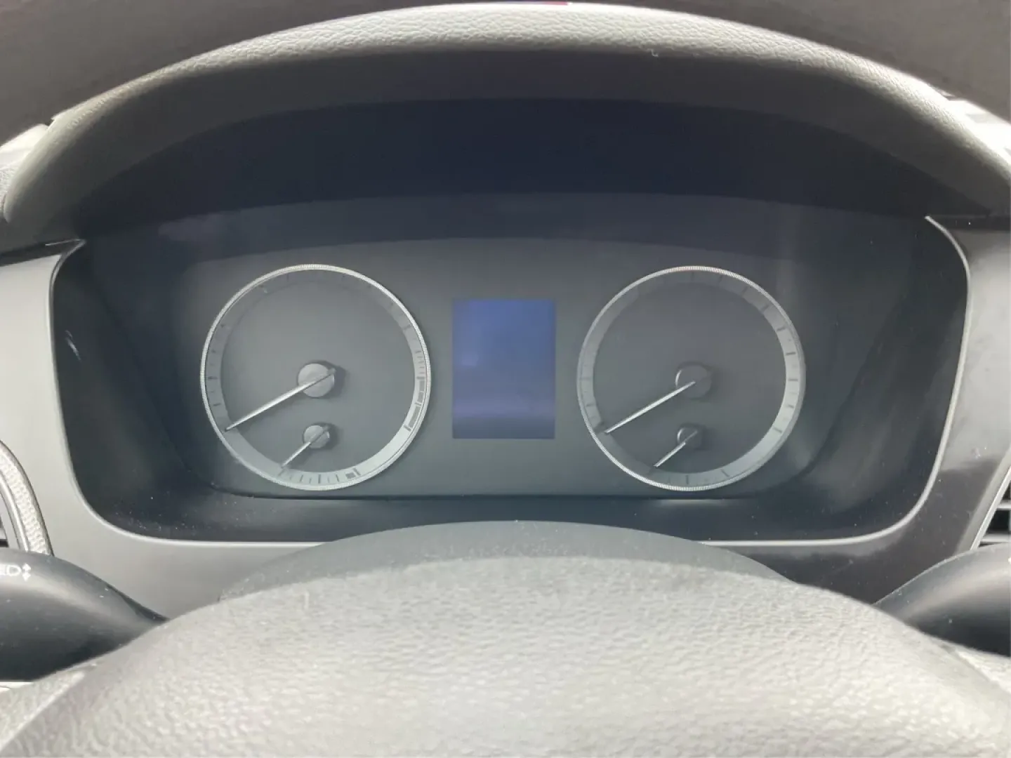 2017 Hyundai Sonata Base/SE (5NPE24AF8HH) with an Other engine, located at 1951 S Dayton Lakeview Rd., New Carlisle, OH, 45344, (937) 908-9800, 39.890999, -84.050255 - **Discover Your Next Adventure with the 2017 Hyundai Sonata at Advantage Car and Credit!**<br /> <br /> Are you in the market for a reliable sedan that effortlessly combines comfort, style, and functionality? Look no further than the 2017 Hyundai Sonata, available now at Advantage Car and Credit in - Photo#15