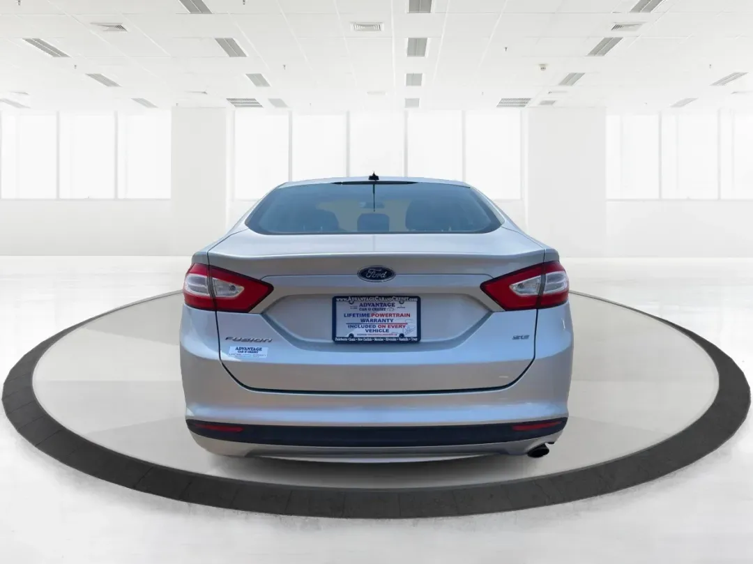 2013 Ford Fusion SE (3FA6P0H73DR) with an Other engine, located at 1230 East Main St, Xenia, OH, 45385, (937) 908-9800, 39.688026, -83.910172 - **Unlock Your Lifestyle with the 2013 Ford Fusion SE Perfect for Your Daily Adventures!**<br /> <br /> Are you looking for a sophisticated sedan that blends style, comfort, and technology? Look no further than this 2013 Ford Fusion SE, located at Advantage Car and Credit in Fairborn, OH. With its a - Photo#3