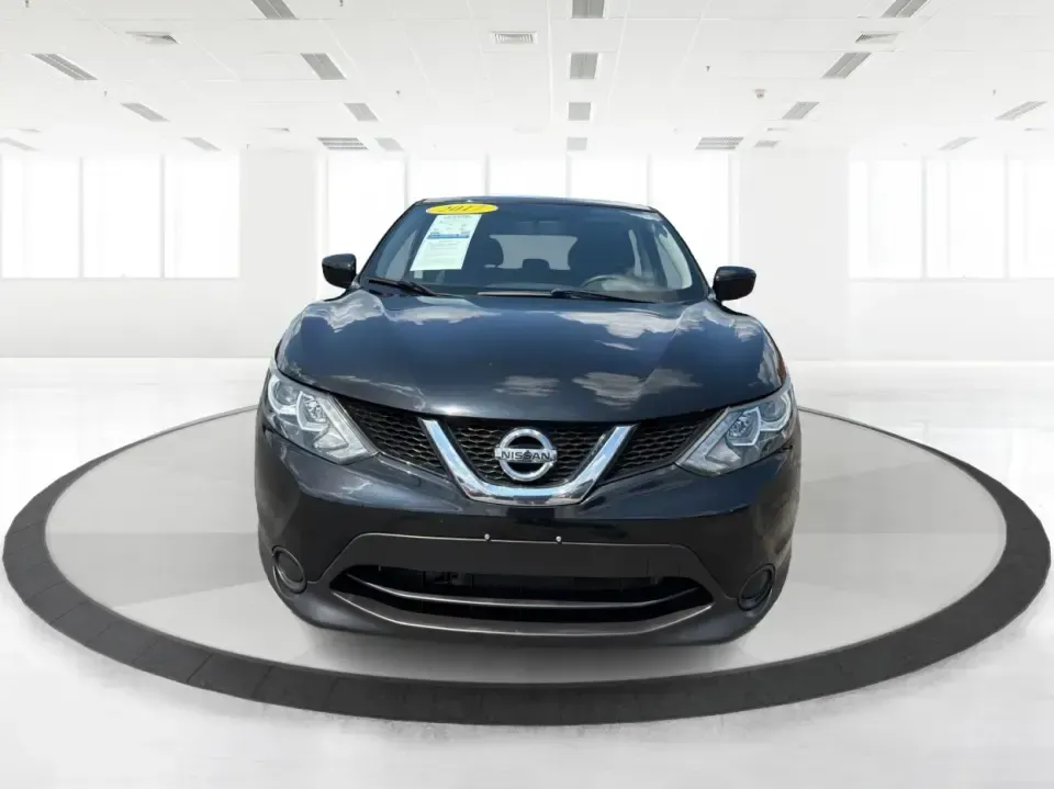 2017 Nissan Rogue SL AWD (JN1BJ1CR3HW) with an 2.0L L4 DOHC 16V engine, Continuously Variable Transmission transmission, located at 1184 Kauffman Ave, Fairborn, OH, 45324, (937) 908-9800, 39.807072, -84.030914 - Need one SUV that can handle the daily school run, the long commute to Wright-Patterson AFB, and spontaneous weekend getaways to Yellow Springs without feeling like a chore? This 2017 Nissan Rogue SL AWD is built for real-life driving in and around Fairborn, with the comfort, traction, and efficienc- Photo#7
