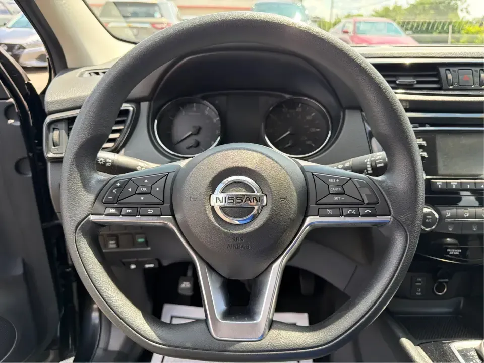 2017 Nissan Rogue SL AWD (JN1BJ1CR3HW) with an 2.0L L4 DOHC 16V engine, Continuously Variable Transmission transmission, located at 1184 Kauffman Ave, Fairborn, OH, 45324, (937) 908-9800, 39.807072, -84.030914 - Need one SUV that can handle the daily school run, the long commute to Wright-Patterson AFB, and spontaneous weekend getaways to Yellow Springs without feeling like a chore? This 2017 Nissan Rogue SL AWD is built for real-life driving in and around Fairborn, with the comfort, traction, and efficienc- Photo#16