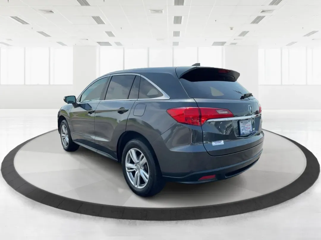 2014 Acura RDX Base (5J8TB4H33EL) with an Other engine, located at 880 E. National Road, Vandalia, OH, 45377, (937) 908-9800, 39.891918, -84.183594 - **Elevate Your Journey with the 2014 Acura RDX: Perfect for Every Adventure in Fairborn, OH**<br /> <br /> Are you on the hunt for a versatile vehicle that can seamlessly blend into your active lifestyle? Whether you're commuting to work, running errands around Fairborn, or planning a weekend getawa - Photo#4