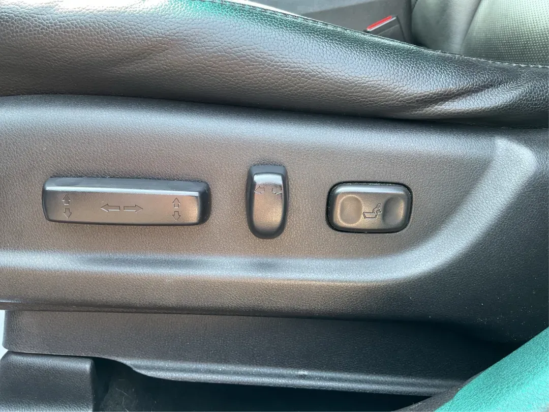 2014 Acura RDX Base (5J8TB4H33EL) with an Other engine, located at 880 E. National Road, Vandalia, OH, 45377, (937) 908-9800, 39.891918, -84.183594 - **Elevate Your Journey with the 2014 Acura RDX: Perfect for Every Adventure in Fairborn, OH**<br /> <br /> Are you on the hunt for a versatile vehicle that can seamlessly blend into your active lifestyle? Whether you're commuting to work, running errands around Fairborn, or planning a weekend getawa - Photo#17