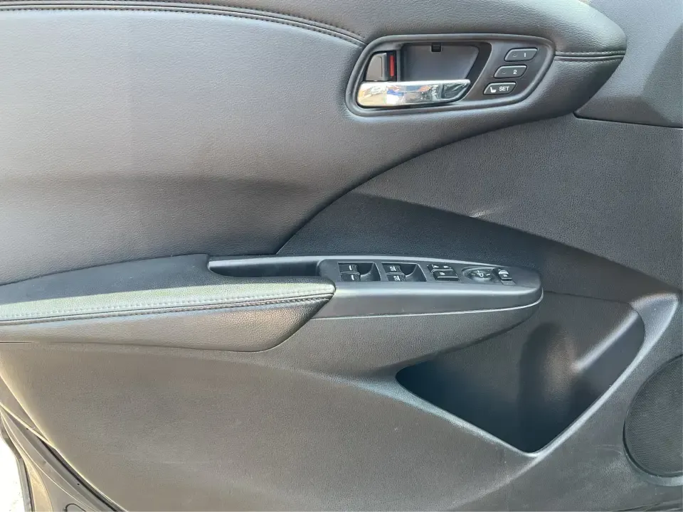 2014 Acura RDX Base (5J8TB4H33EL) with an 2.3L L4 DOHC 16V engine, 6-Speed Automatic transmission, located at 880 E. National Road, Vandalia, OH, 45377, (937) 908-9800, 39.891918, -84.183594 - **Elevate Your Journey with the 2014 Acura RDX: Perfect for Every Adventure in Fairborn, OH**<br /> <br /> Are you on the hunt for a versatile vehicle that can seamlessly blend into your active lifestyle? Whether you're commuting to work, running errands around Fairborn, or planning a weekend getawa - Photo#18