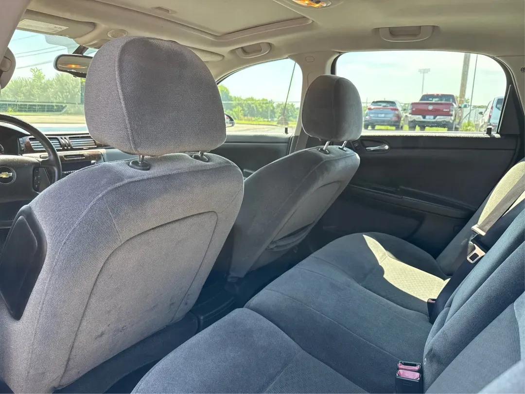 2014 Chevrolet Impala Limited LT (2G1WB5E3XE1) with an 3.6L V-6 gasoline direct injection engine, located at 1230 East Main St, Xenia, OH, 45385, (937) 908-9800, 39.688026, -83.910172 - Are you ready for your next adventure, whether it's a family road trip, a daily commute, or simply running errands around Fairborn? The 2014 Chevrolet Impala Limited LT is the perfect sedan to elevate your driving experience. With its stylish black exterior and reliable performance, this vehicle is - Photo#10