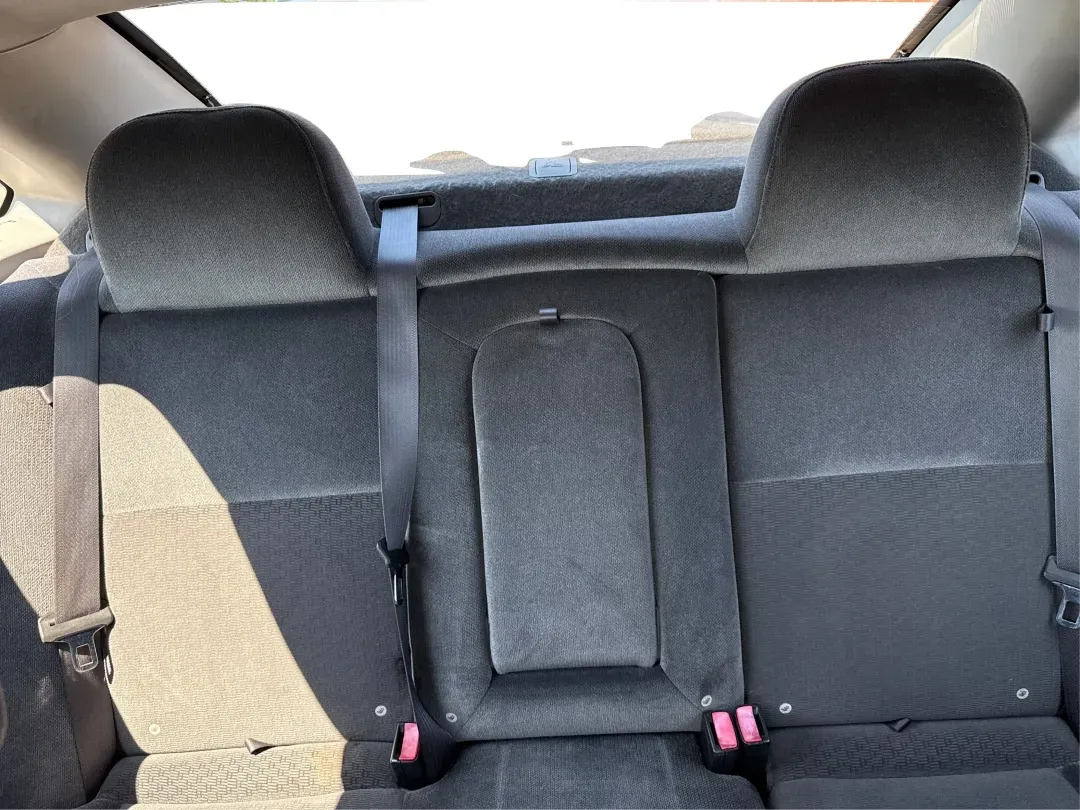 2014 Chevrolet Impala Limited LT (2G1WB5E3XE1) with an 3.6L V-6 gasoline direct injection engine, located at 1230 East Main St, Xenia, OH, 45385, (937) 908-9800, 39.688026, -83.910172 - Are you ready for your next adventure, whether it's a family road trip, a daily commute, or simply running errands around Fairborn? The 2014 Chevrolet Impala Limited LT is the perfect sedan to elevate your driving experience. With its stylish black exterior and reliable performance, this vehicle is - Photo#14