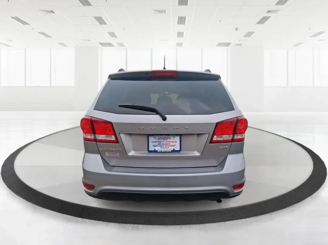 2015 Dodge Journey SXT (3C4PDCBB2FT) with an Other engine, located at 4508 South Dixie Dr, Moraine, OH, 45439, (937) 908-9800, 39.689976, -84.218452 - **Adventure Awaits with the 2015 Dodge Journey SXT at Advantage Car and Credit!**<br /> <br /> If you're in search of a versatile SUV that caters to both daily commutes and weekend adventures with your family, the 2015 Dodge Journey SXT is the perfect match for you. This spacious and stylish vehicle - Photo#3