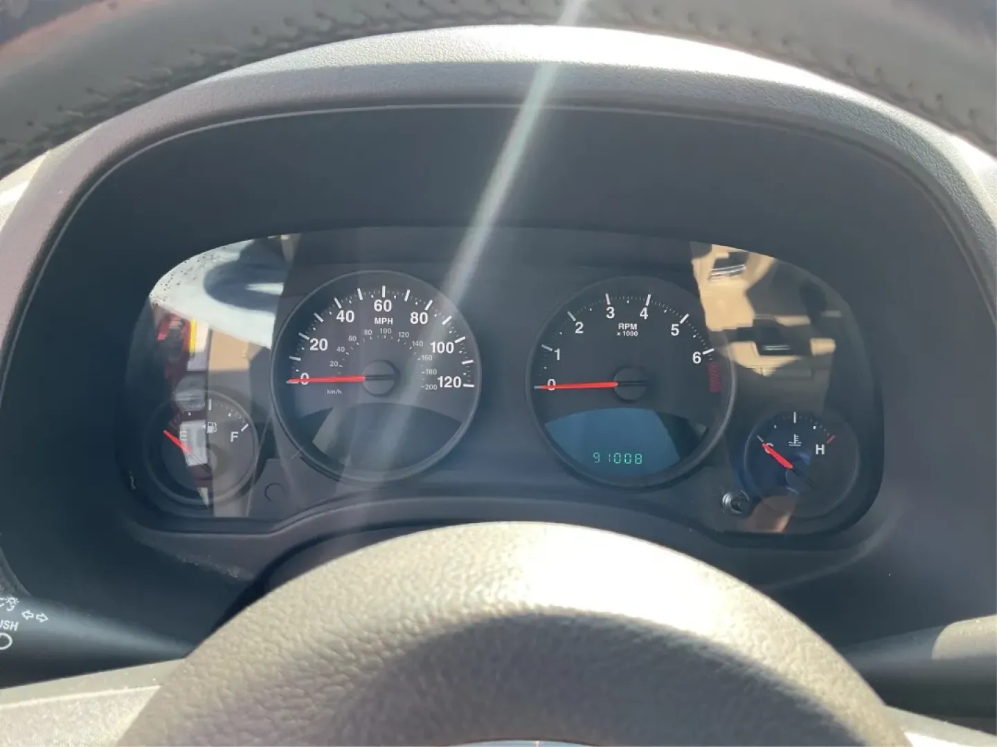 2013 Jeep Compass Latitude (1C4NJDEB6DD) with an 2.4L I-4 DOHC engine, located at 1099 N County Rd 25A, Troy, OH, 45373, (937) 908-9800, 40.057079, -84.212883 - Are you ready to elevate your adventures and embrace a lifestyle filled with exploration? The 2013 Jeep Compass Latitude is the perfect companion for those who value versatility and comfort, making it an ideal choice for weekend getaways or daily commutes. This rugged yet refined SUV is now availabl - Photo#14