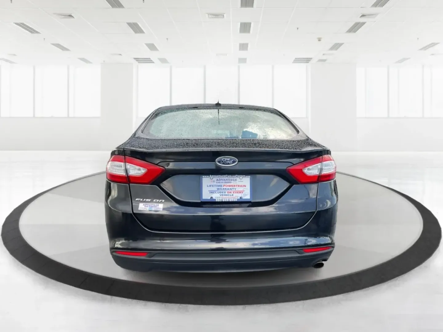 2014 Ford Fusion S (3FA6P0G75ER) with an Duratec 2.5L I-4 DOHC engine, located at 1951 S Dayton Lakeview Rd., New Carlisle, OH, 45344, (937) 908-9800, 39.890999, -84.050255 - **Discover Your Next Adventure with the 2014 Ford Fusion at Advantage Car and Credit!**<br /> <br /> Are you ready to elevate your daily commute or embark on weekend road trips? The 2014 Ford Fusion at Advantage Car and Credit is your perfect companion for both. Its stylish design and dependable per - Photo#3