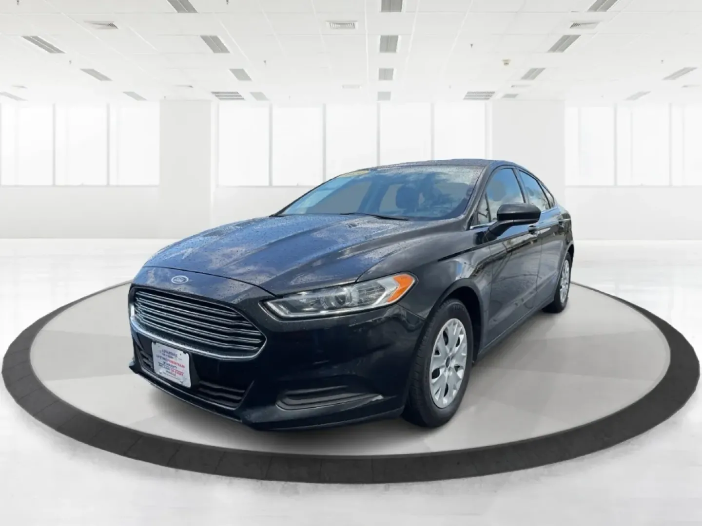 2014 Ford Fusion S (3FA6P0G75ER) with an Duratec 2.5L I-4 DOHC engine, located at 1951 S Dayton Lakeview Rd., New Carlisle, OH, 45344, (937) 908-9800, 39.890999, -84.050255 - **Discover Your Next Adventure with the 2014 Ford Fusion at Advantage Car and Credit!**<br /> <br /> Are you ready to elevate your daily commute or embark on weekend road trips? The 2014 Ford Fusion at Advantage Car and Credit is your perfect companion for both. Its stylish design and dependable per - Photo#8