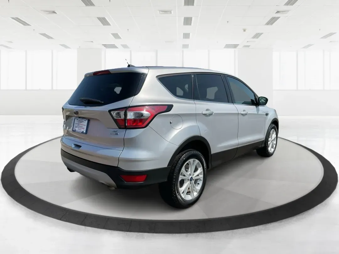 2017 Ford Escape SE (1FMCU9GD4HU) with an Other engine, located at 880 E. National Road, Vandalia, OH, 45377, (937) 908-9800, 39.891918, -84.183594 - **Adventure Awaits in This 2017 Ford Escape SE Perfect for Your Next Journey!**<br /> <br /> If you're looking for a versatile vehicle that meets the needs of an active lifestyle, the 2017 Ford Escape SE is the perfect choice for adventurous families or budget-conscious commuters. With ample room f - Photo#2